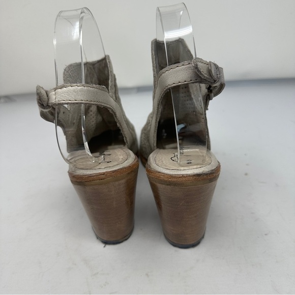 FREE PEOPLE Western Bootie Slingback Sz 38 Laser Cut Floral Leather Boot Boho - Picture 8 of 14